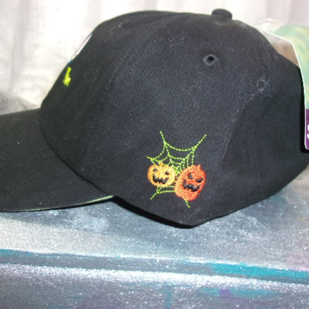 H-450 NWT DISNEY STITCH HALLOWEEN BALL CAP - Picture 4 of 10